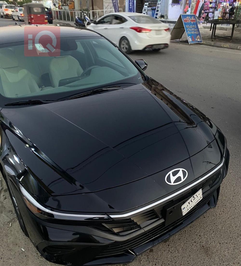 هیوندای ئەلەنترا